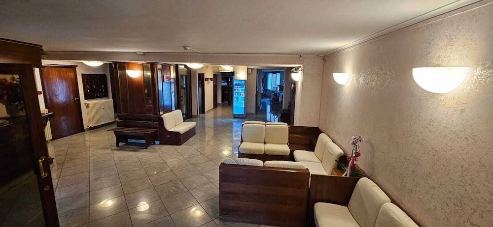 Hotel Mediterranea 2