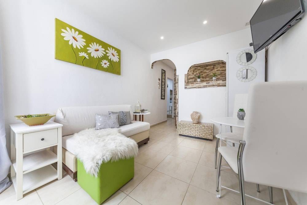 A40 - Castle Arch Apartment 2