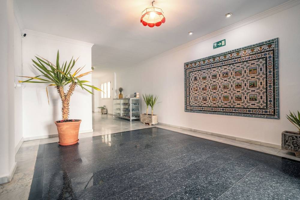 Apartamentos Avanel 2