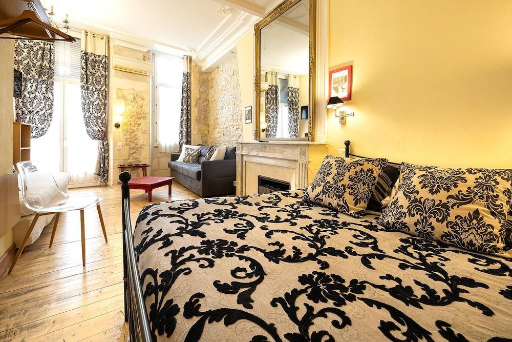 Hotel de La Paix 2
