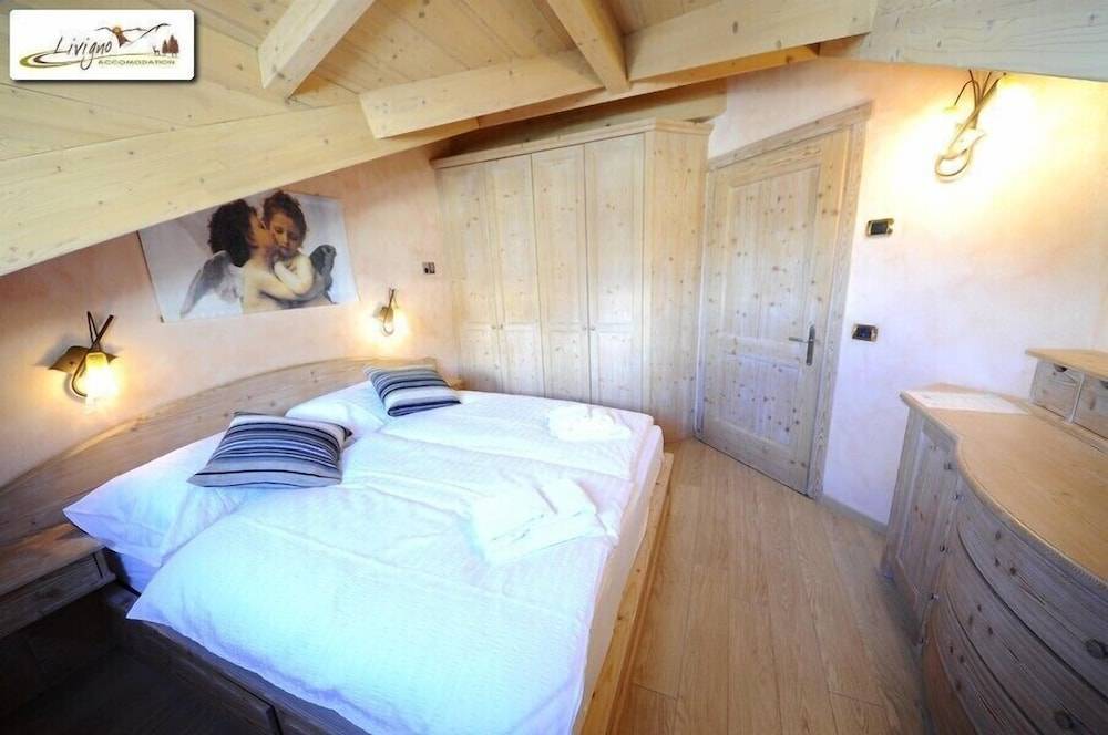 Chalet Lucky Exclusive by Livigno Accomodation 2
