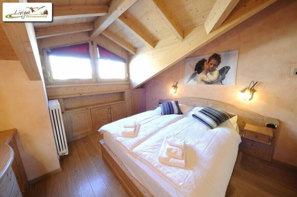 Chalet Lucky Exclusive by Livigno Accomodation 1