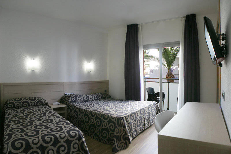 Tossa Beach Hotel 2