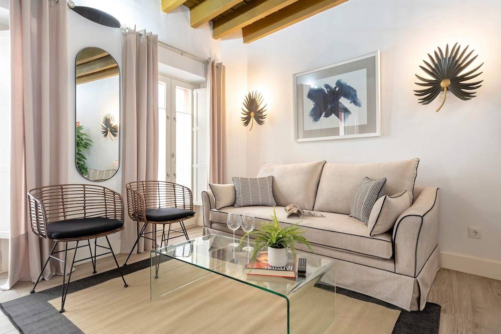Genteel Home Padre Marchena 1