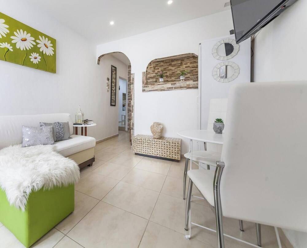 A40 - Castle Arch Apartment 1