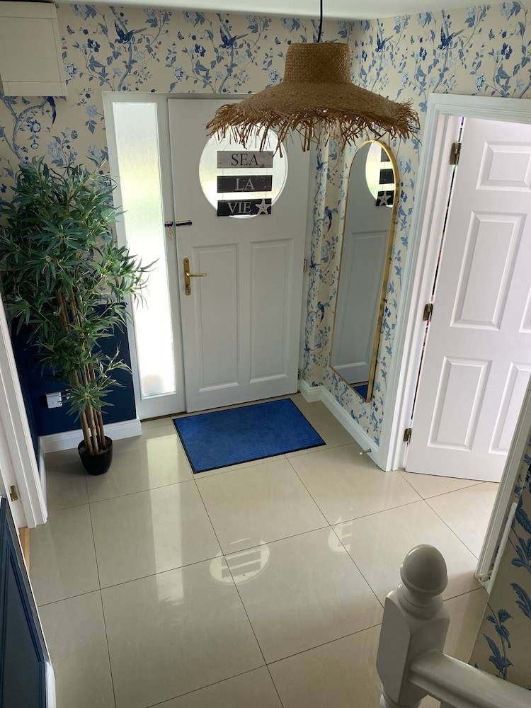 Summer Cottage in Kinsale Free Car Parking Included 2