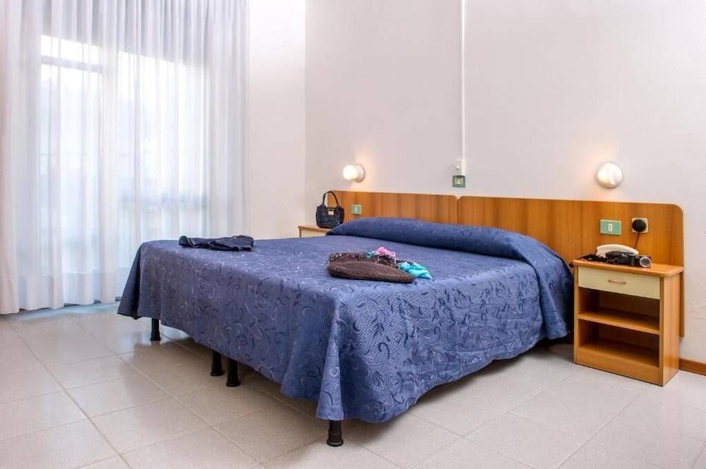 Hotel Exclusive - in pieno Centro a pochi passi dal Mare 2