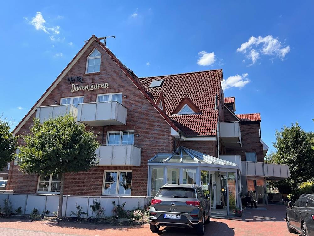 HOTEL DÜNENLÄUFER Carolinensiel 1