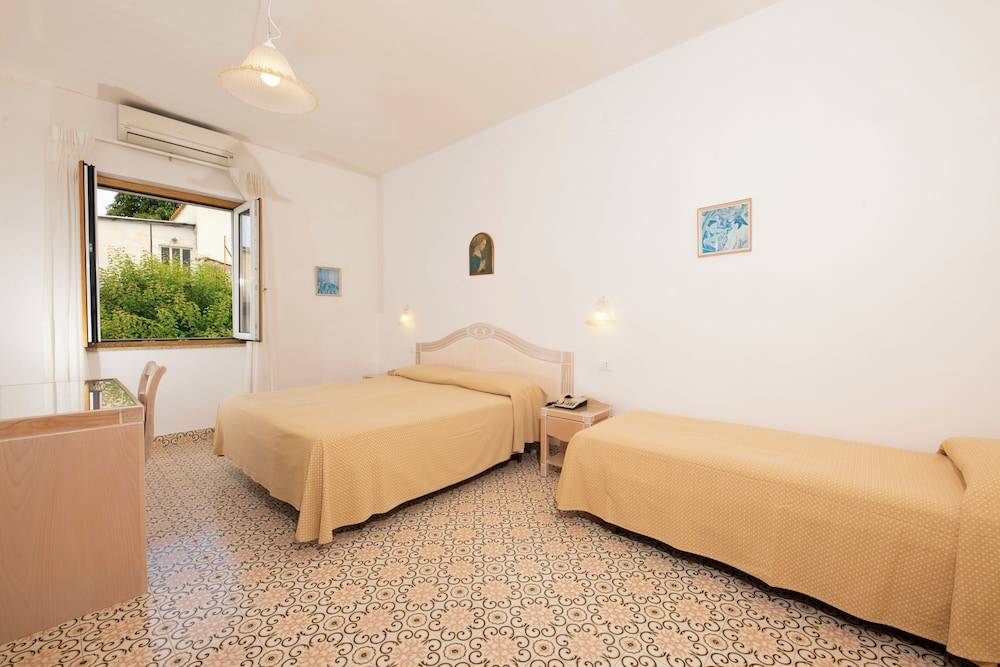 Hotel Candia 1