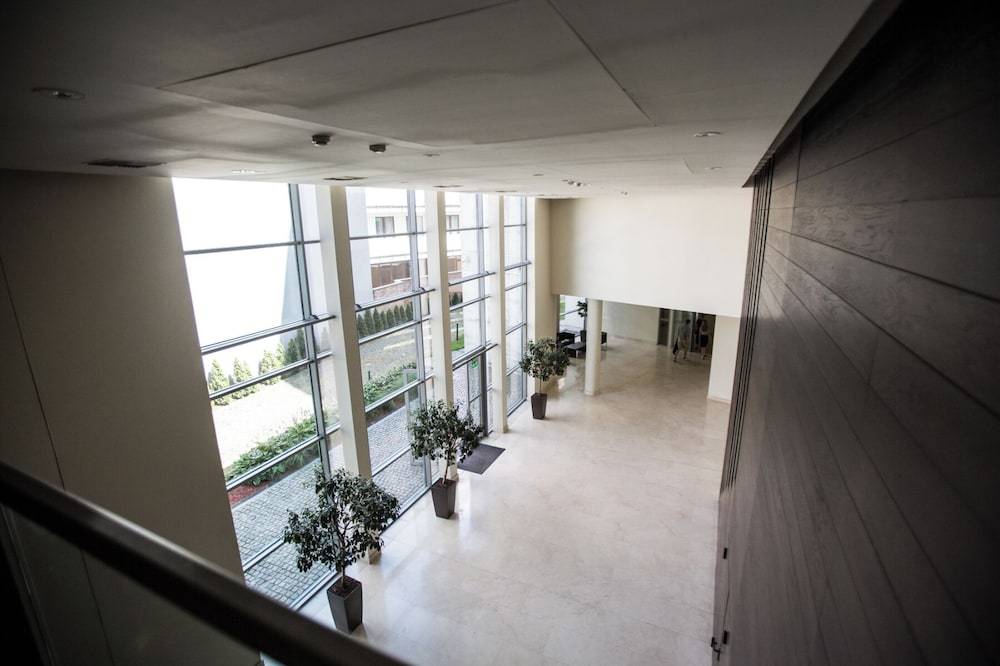 Luxury Modern Apartment 2