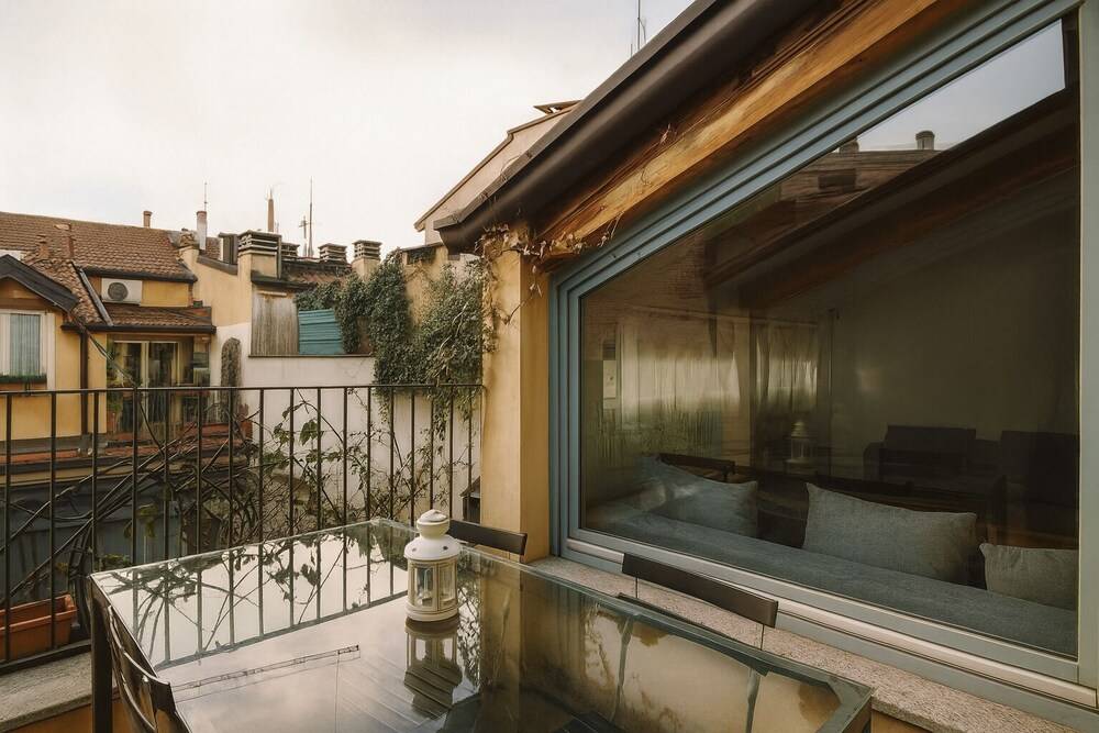 dHomes Apartments & Rooms-Duomo Delight 2