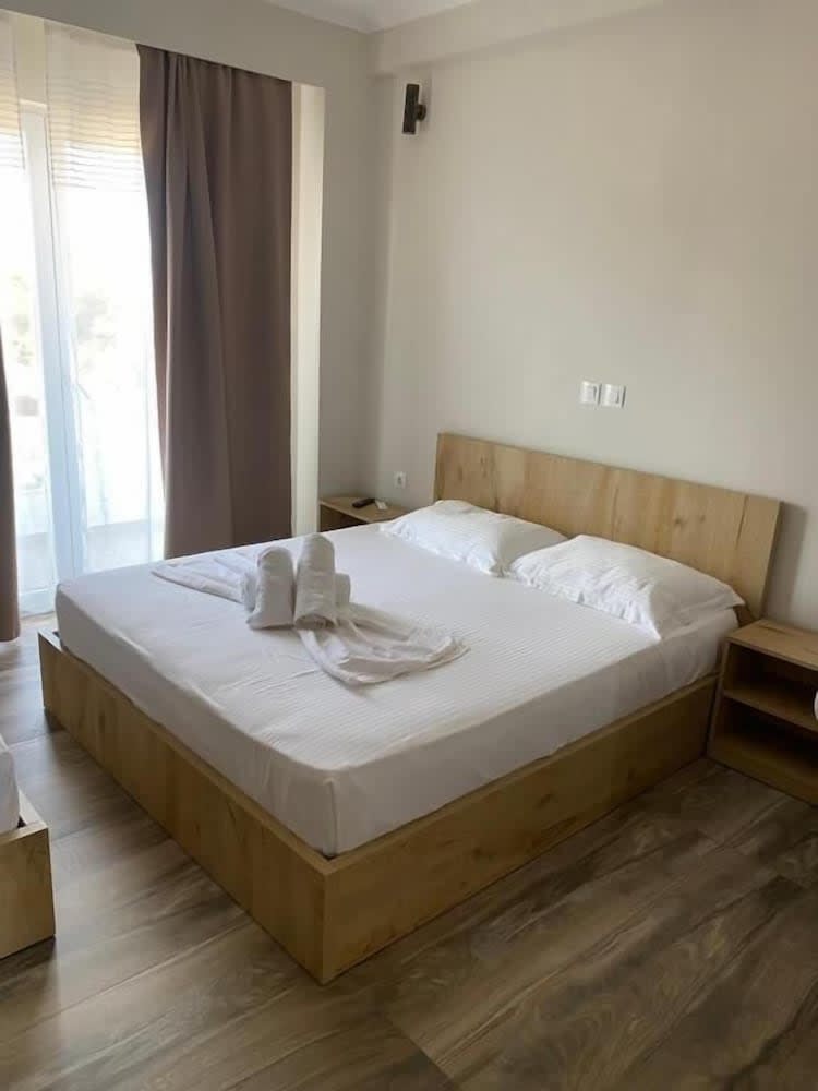 Resol Hotel 2