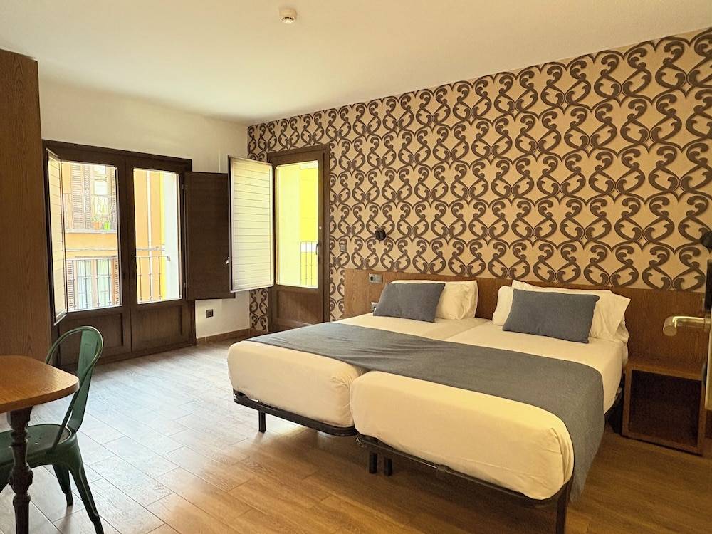 León Center Rooms 1