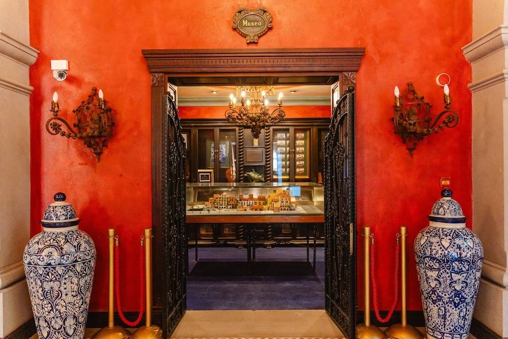 Europe Villa Cortes GL 2