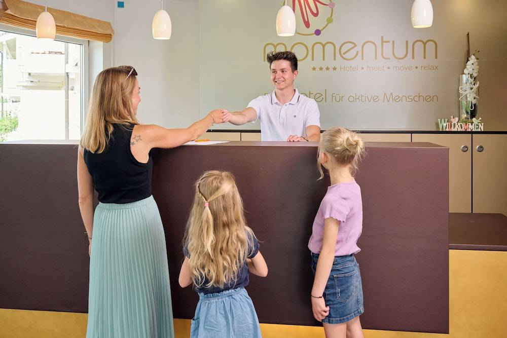 Hotel Momentum 2