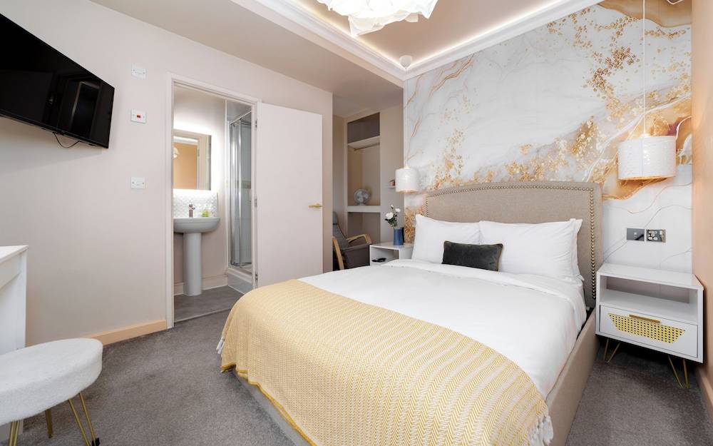 Harbour Hub Hotel 2