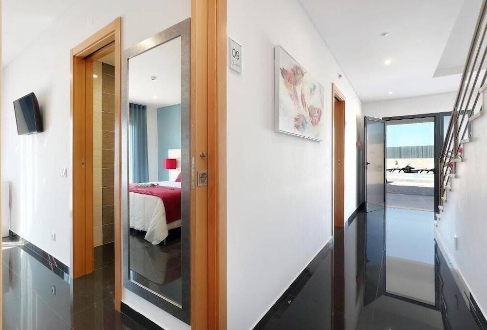 Sunfield Guest House - Only Adults 2