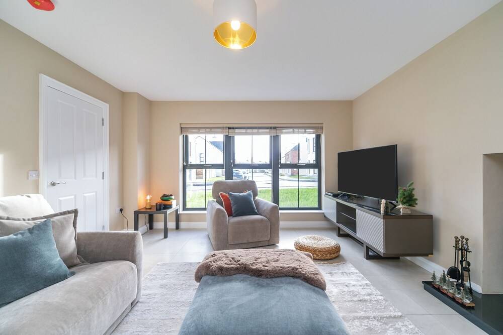 Modern Entire Home Retreat in Newry 2