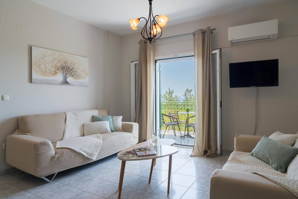 Captain's Apartments in Olive Grove 2