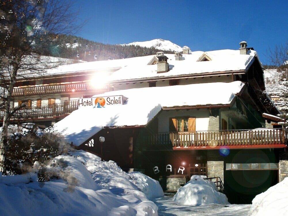 HOTEL DU SOLEIL 1