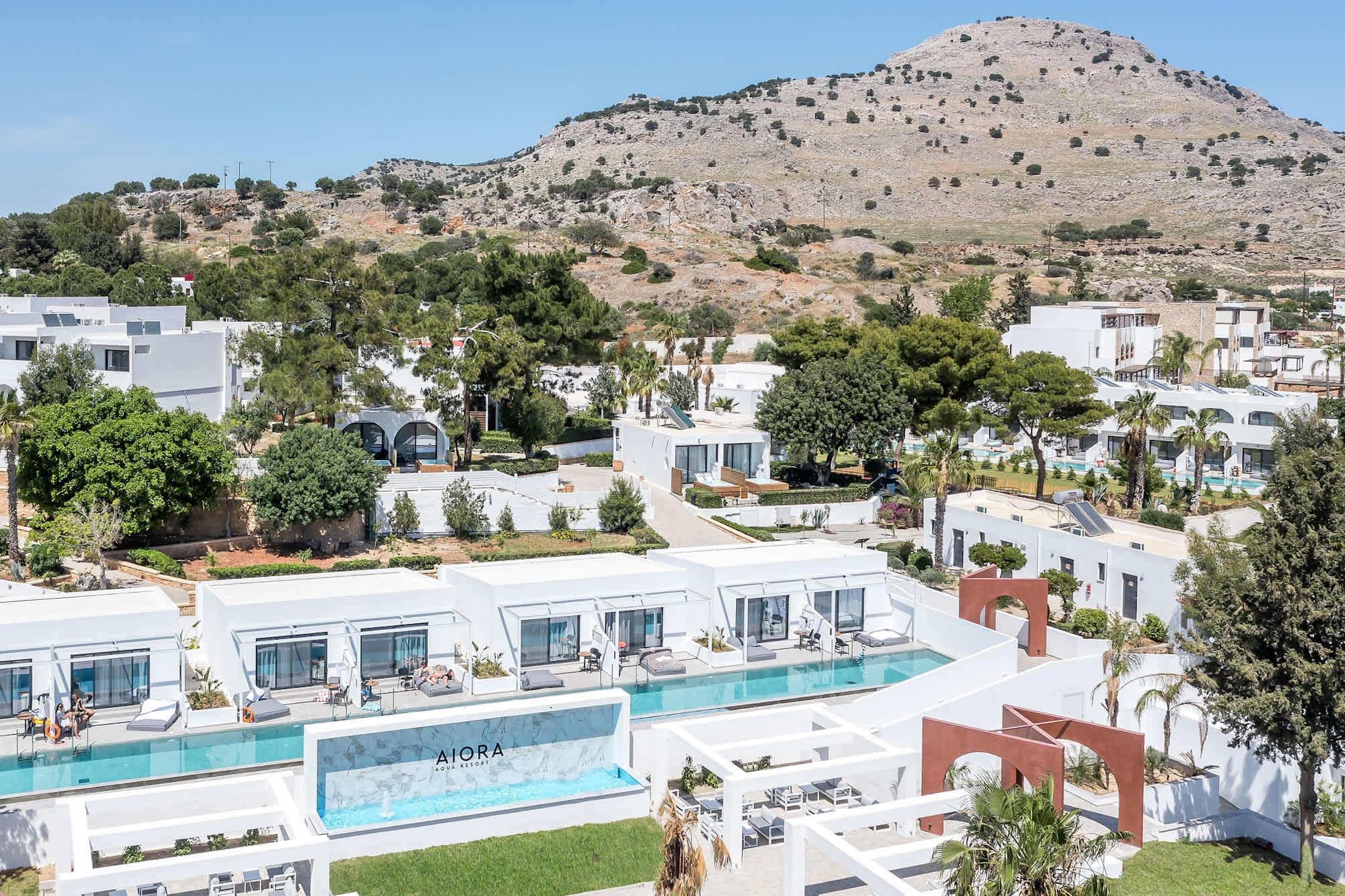 Aiora Aqua Resort 1