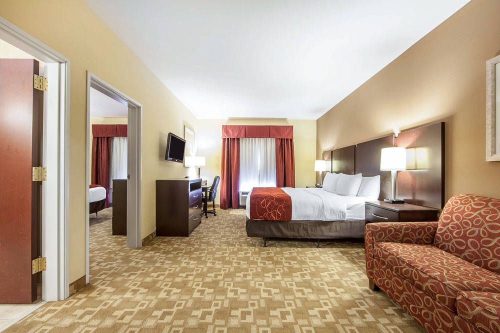 Comfort Suites 2