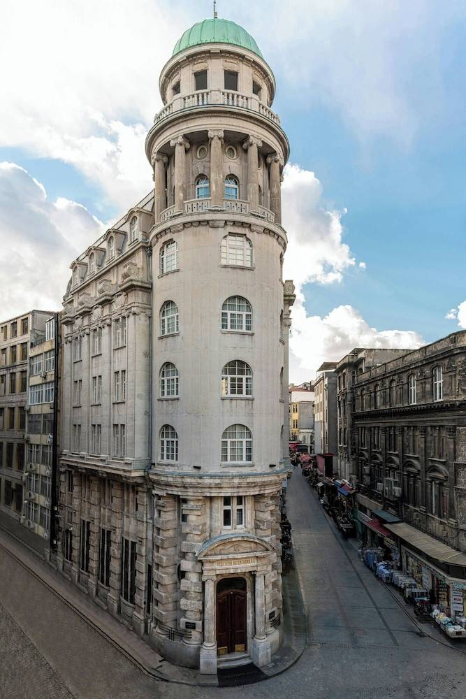 Orientbank Hotel Istanbul, Autograph Collection 1