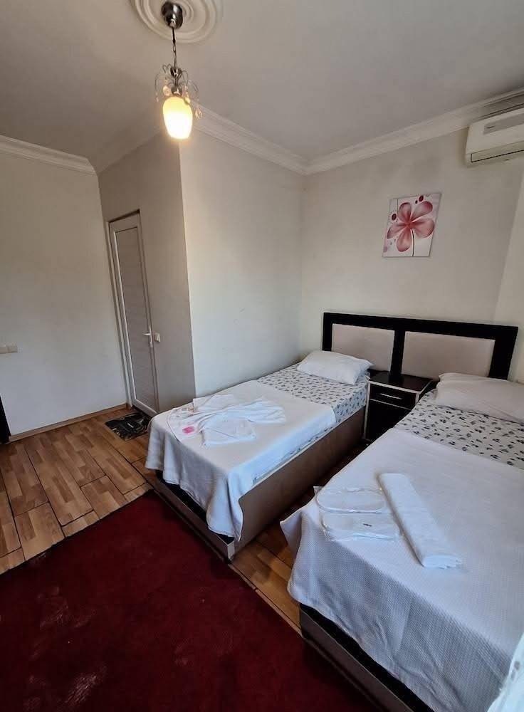 Üsküdar Hotel Batum 1