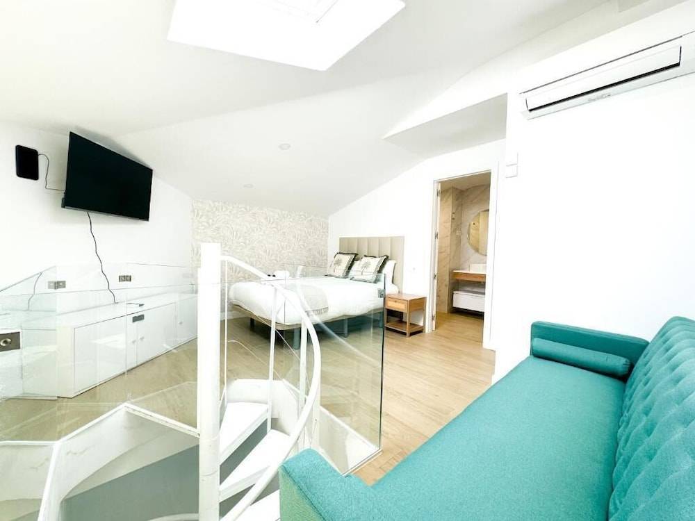 Apartamentos Avenida América 2