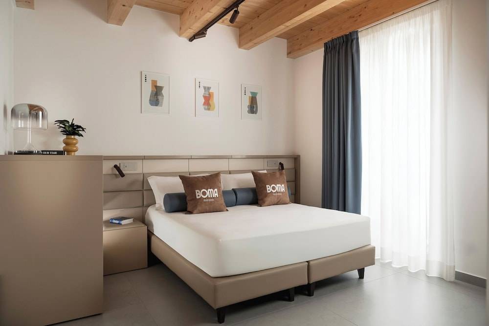 BOMA Prime Rooms 1