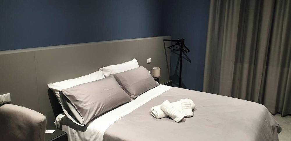 Granatelli Rooms 2
