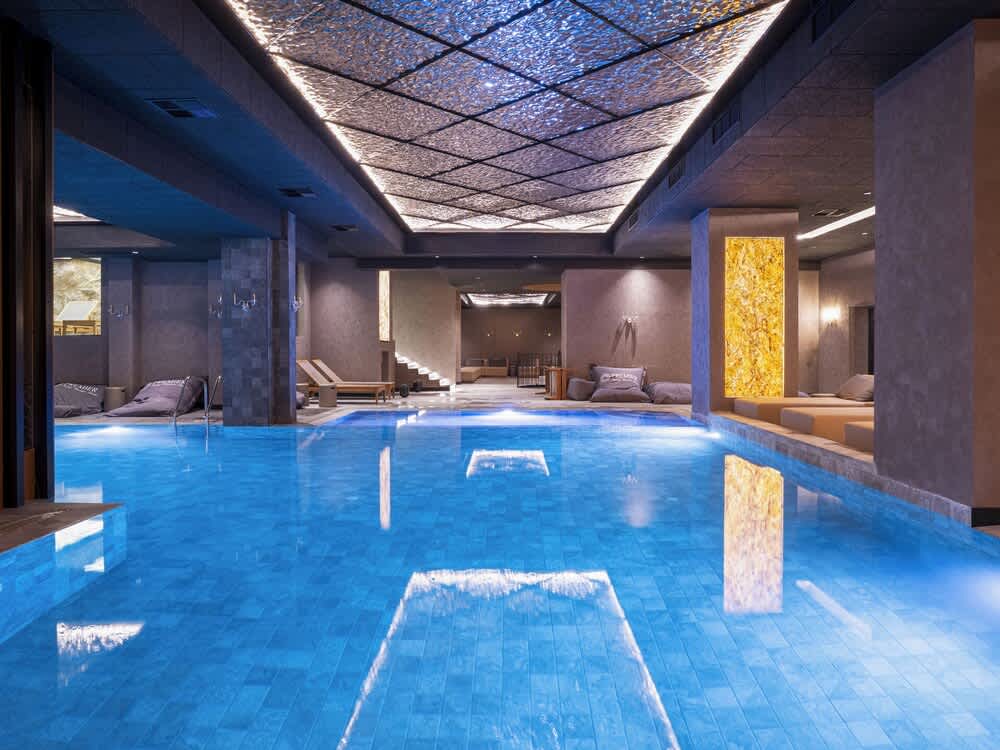 Premier Luxury Mountain Resort 1