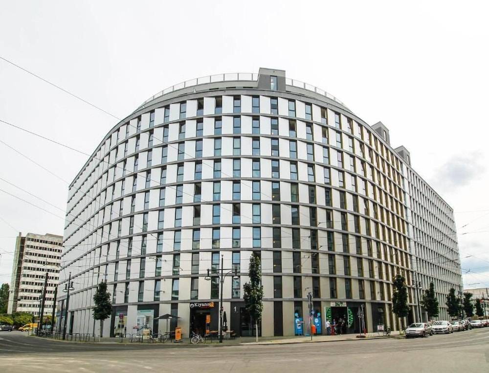 Holiday at Alexanderplatz Apartments 1
