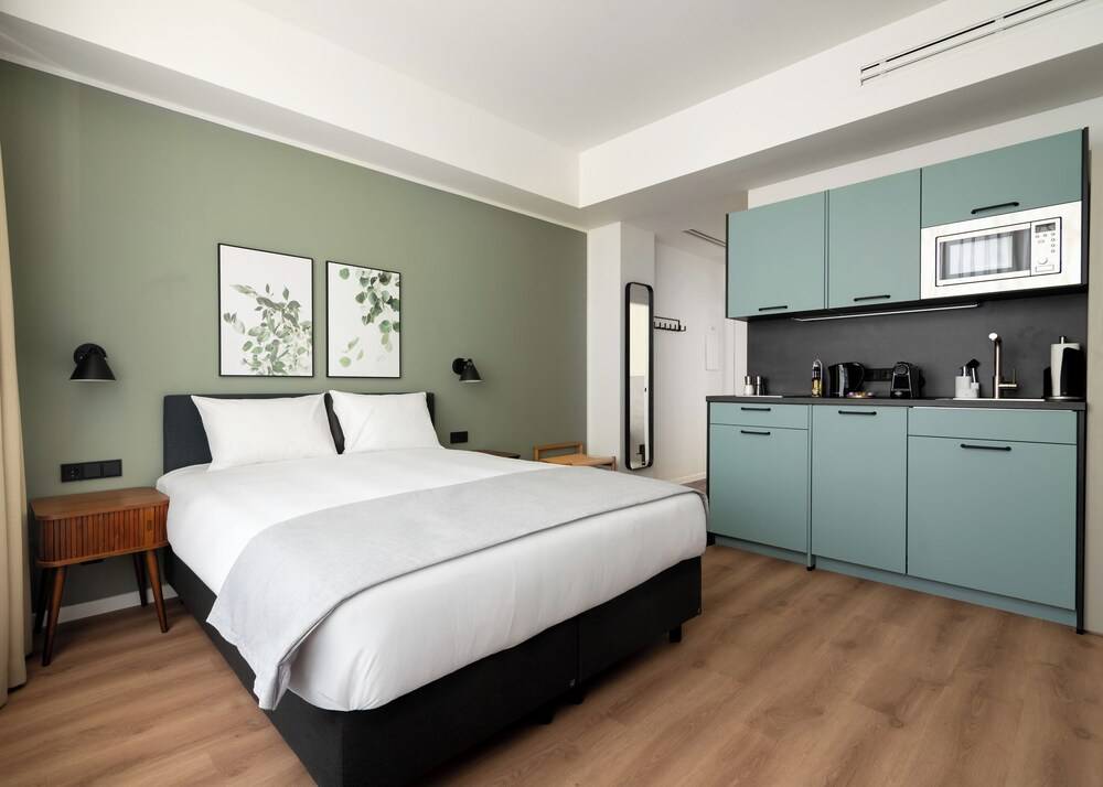 Limehome Athens Agora 2