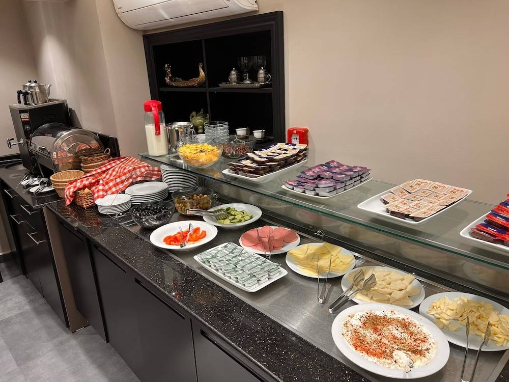 Ten Rooms Istanbul Hotel 1