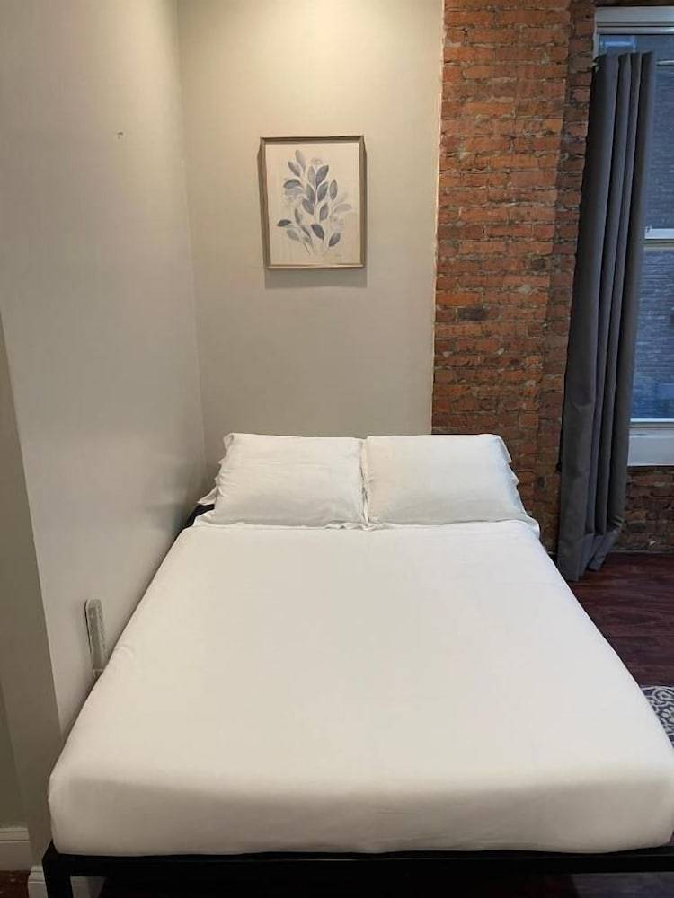 Nest Aparthotel Manhattan 1