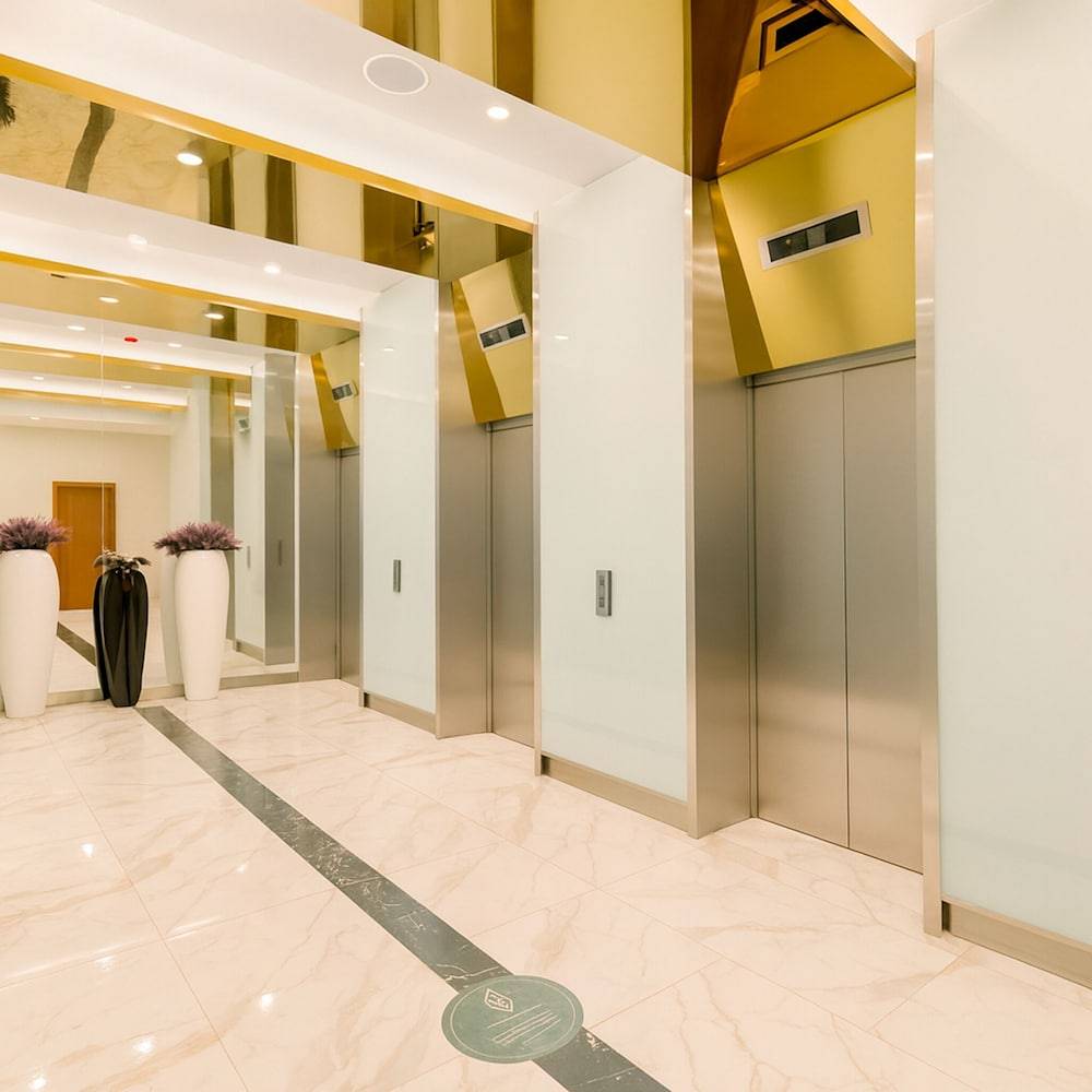 Comfort Inn Orbi City 2