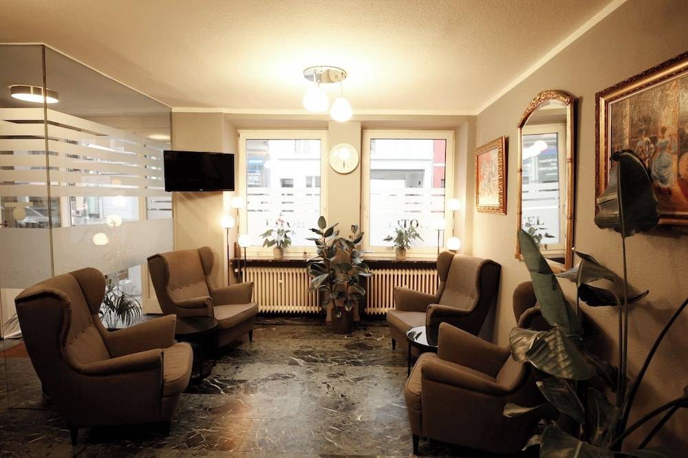 Hotel Paris 2