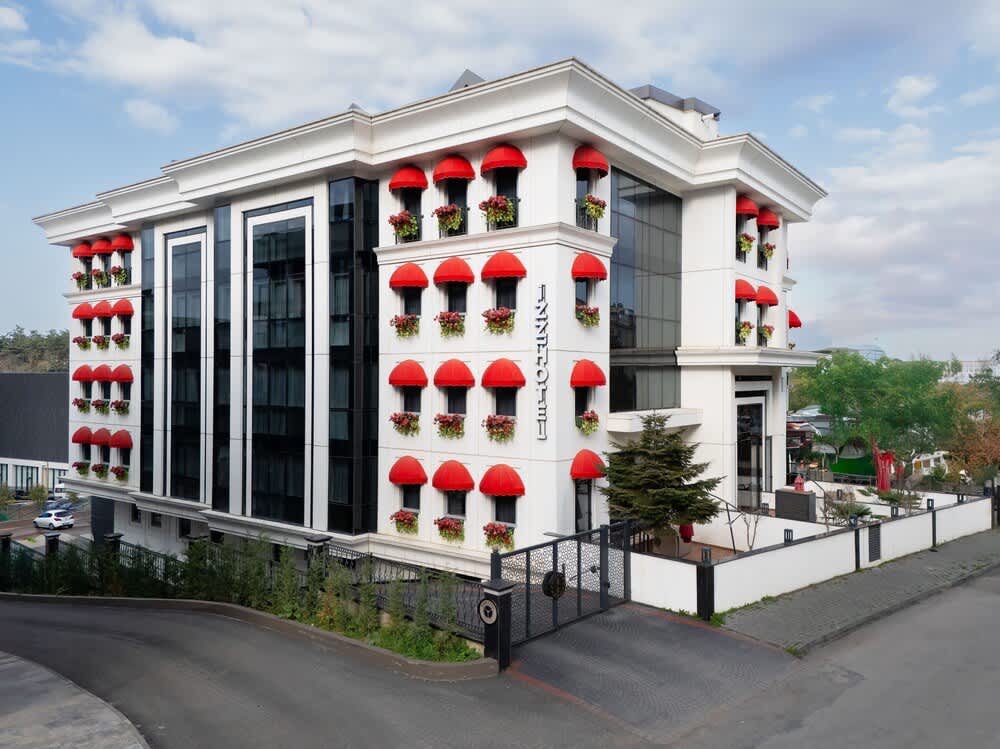 İzz Hotel Koşuyolu 1