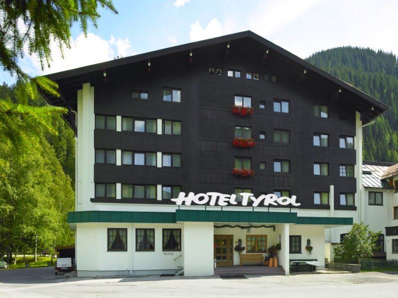 Raffl's Tyrol Hotel 2