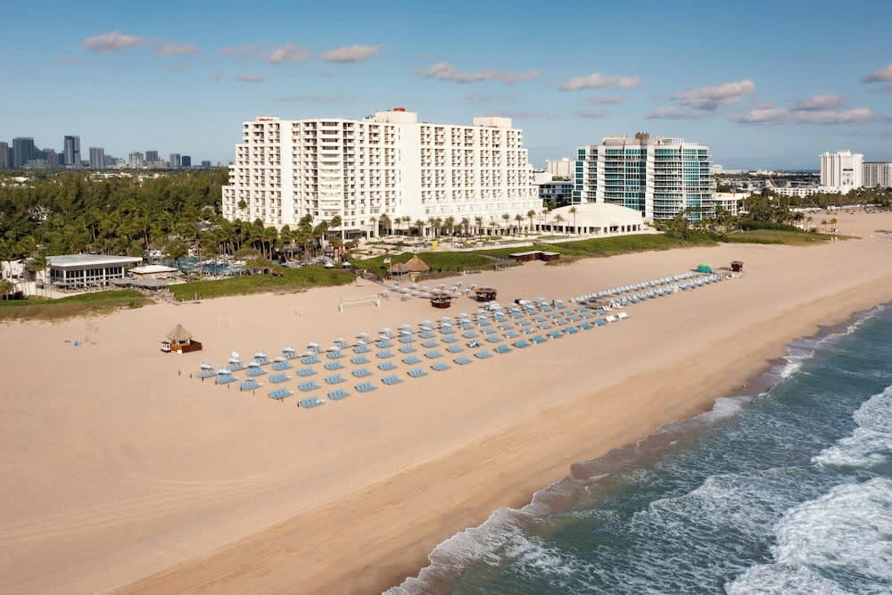 Fort Lauderdale Marriott Harbor Beach Resort & Spa 1