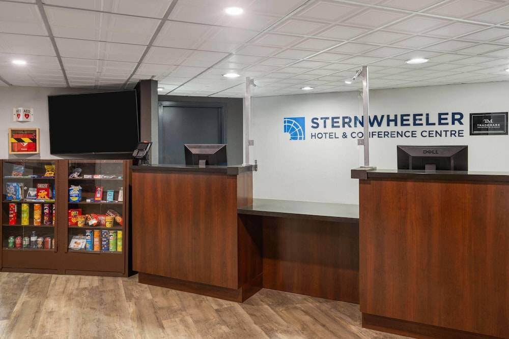 Sternwheeler Hotel & Conference Centre, Trademark by Wyndham 2