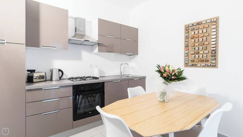 Italianway - Corso Cavallotti 223 1