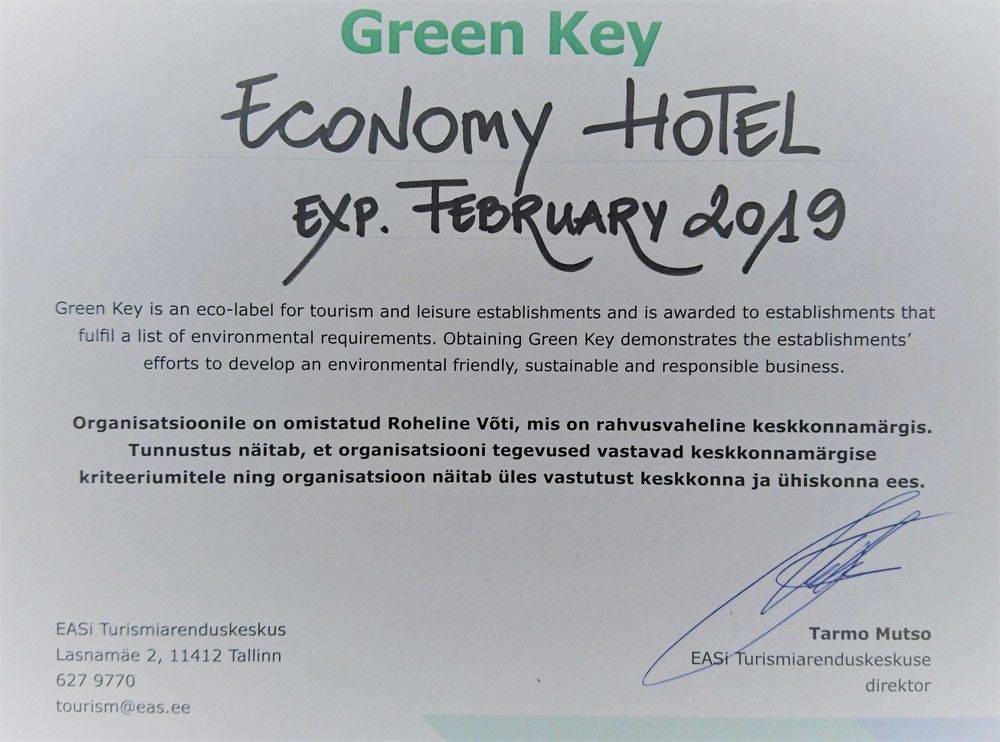 Economy Hotel 1