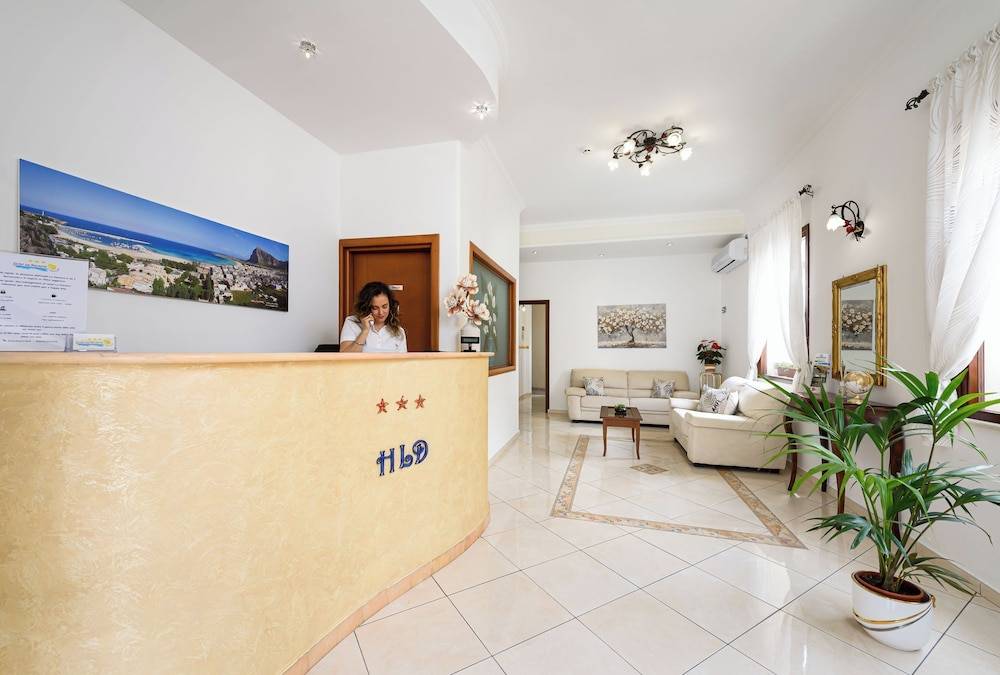 Hotel La Darsena 1