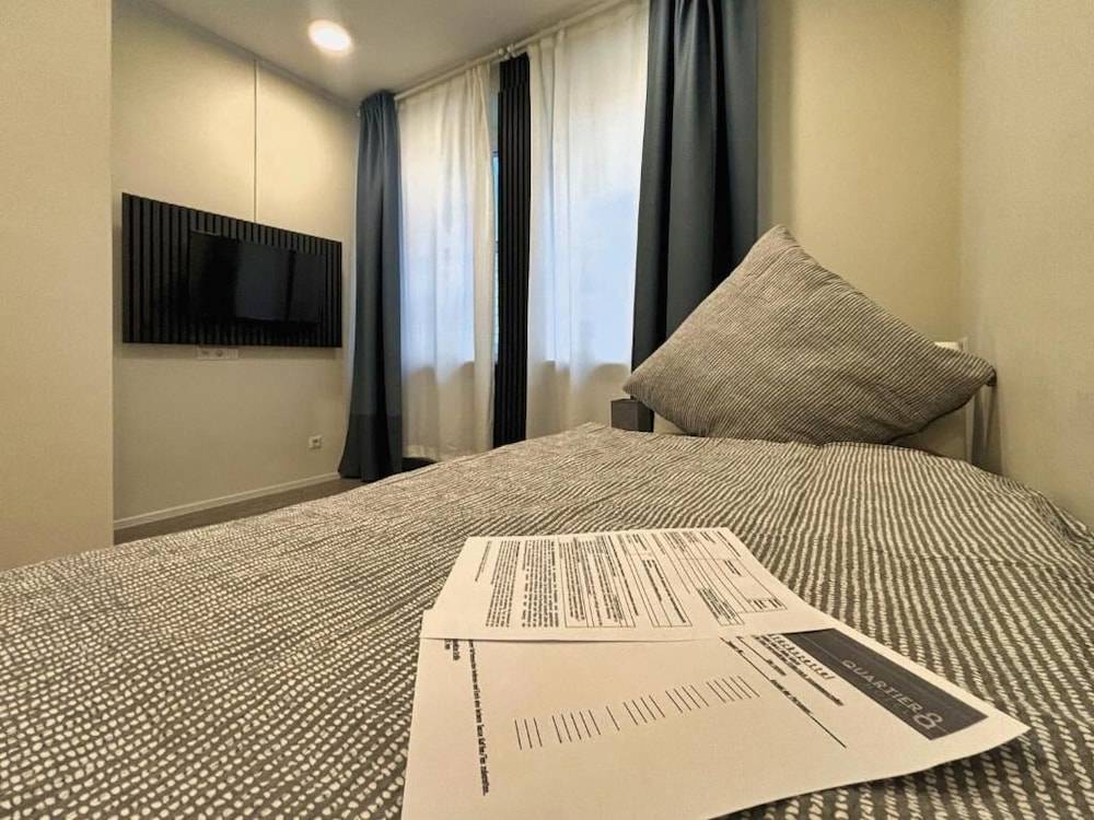 HAVENU Hotel Quartier 8 2