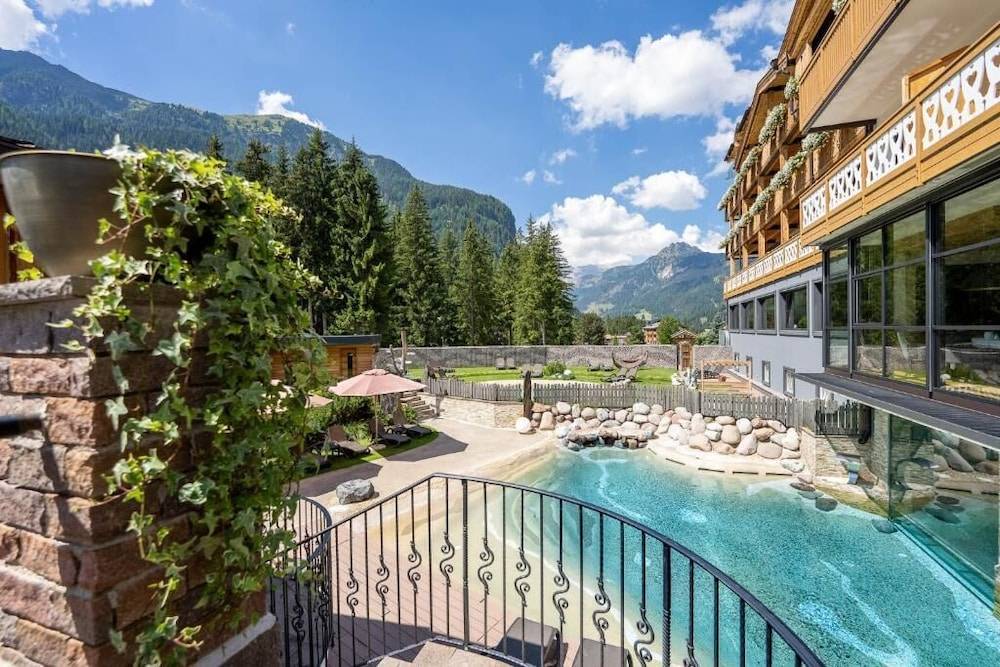 Croce Bianca Leisure & Spa Hotel 1