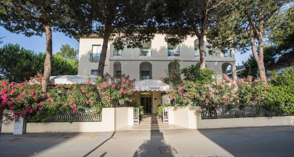 Hotel Dover Rooms & Coffee Adults Friendly 1