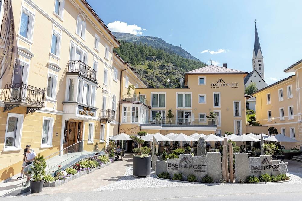 Hotel Baer & Post Zernez 1