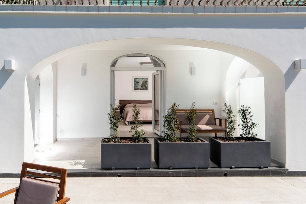 La Minucciola Capri 1
